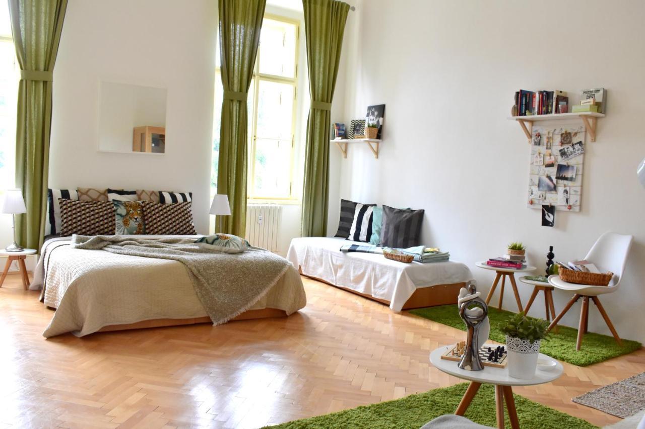 Wellness Apartments Florenc プラハ エクステリア 写真